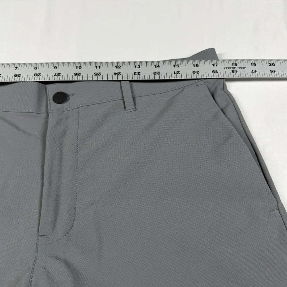 Banana Republic Men's Golf Style Gray Casual Pants 34-30 Polyester Lightweight